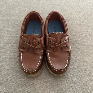 Toddler Boy shoes, Size 8, Brown Color, Carter’s.